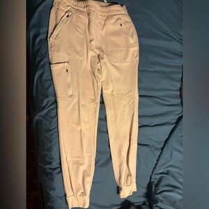 Jaanuu pink jogger scrub pants size large